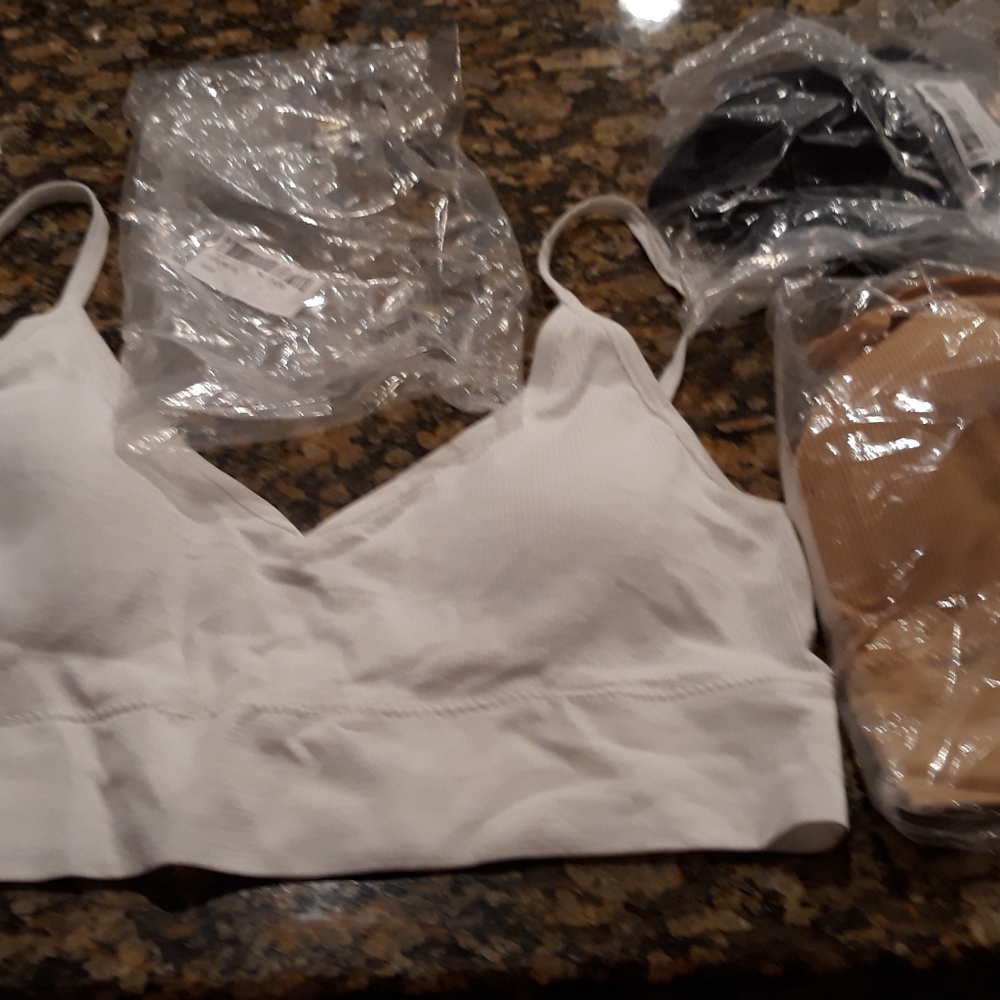 Wonder Bras (3) BRAND NEW. NEVER WORN